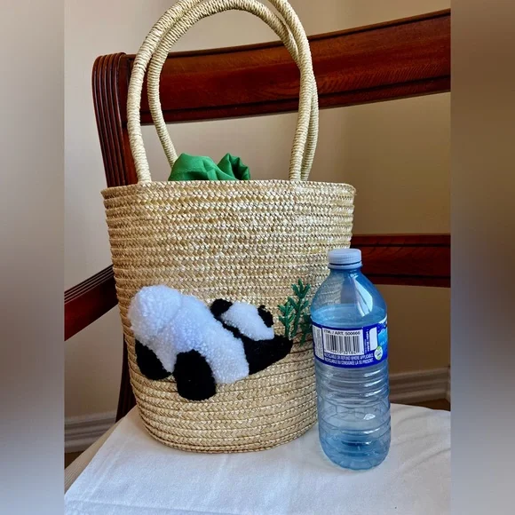Woven Tote Bag with Panda Design - Picture 9 of 14